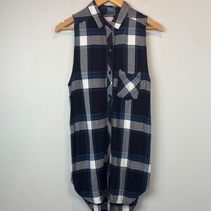 Rails Jordyn sleeveless plaid tunic top in navy blue and white rayon